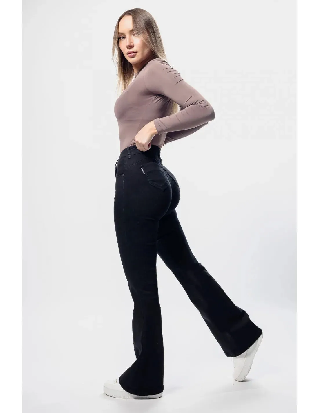 Jeans Mujer Millie Flare 3692