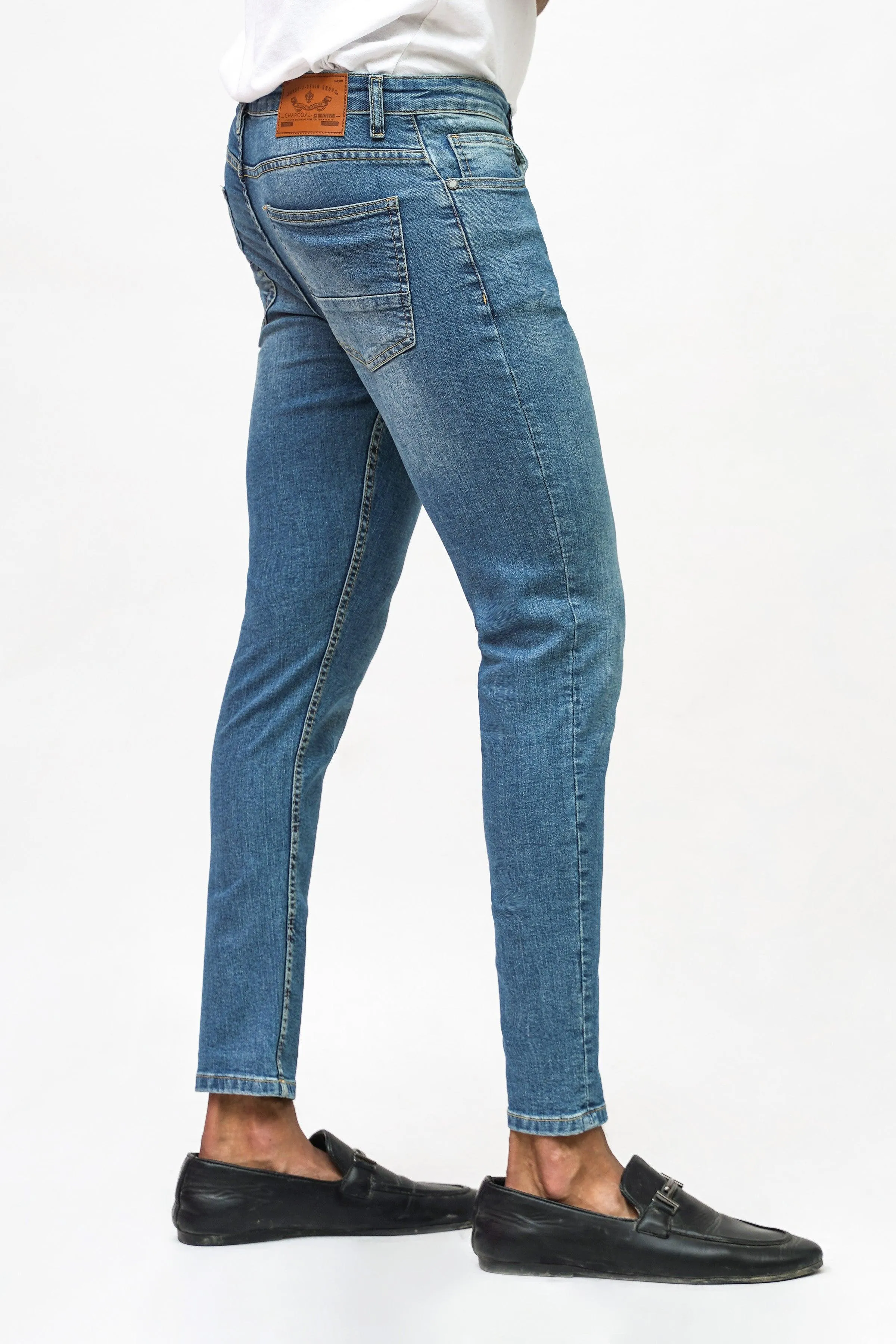 SLIM LEG DENIM JEANS LIGHT BLUE RANDOM