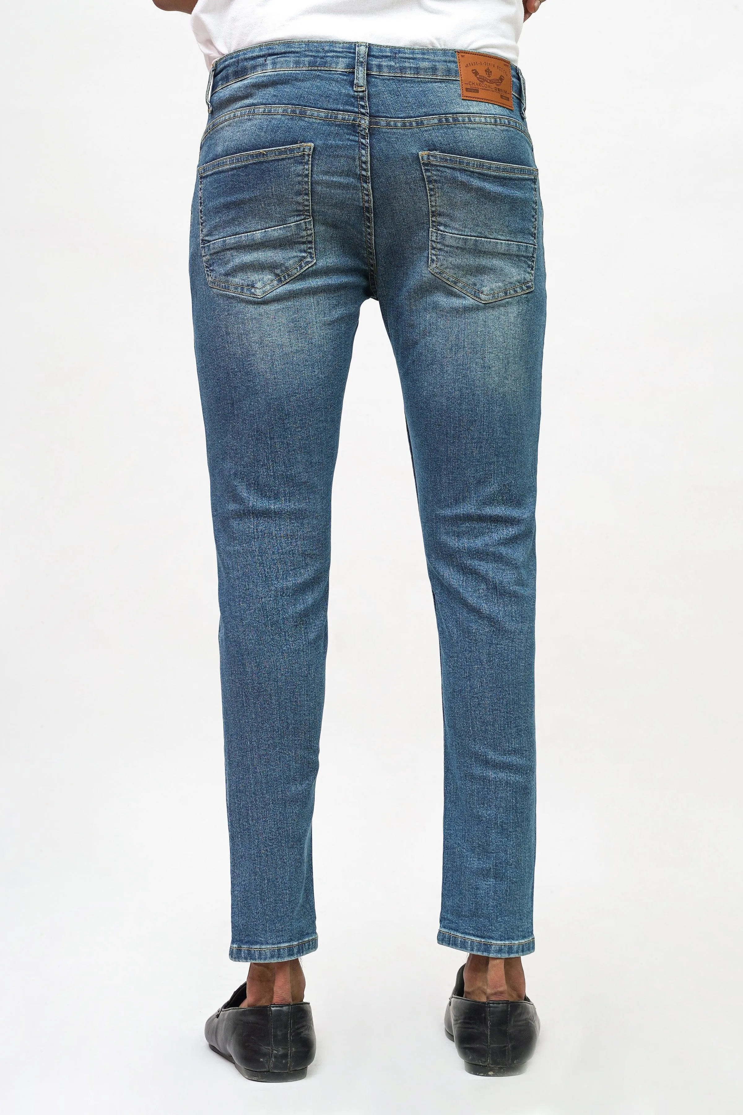 SLIM LEG DENIM JEANS LIGHT BLUE RANDOM